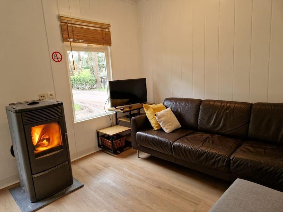 3 Bedroom Chalet On Camping Gt Balen Exterior photo