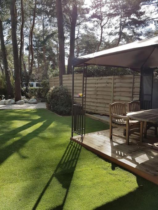 3 Bedroom Chalet On Camping Gt Balen Exterior photo